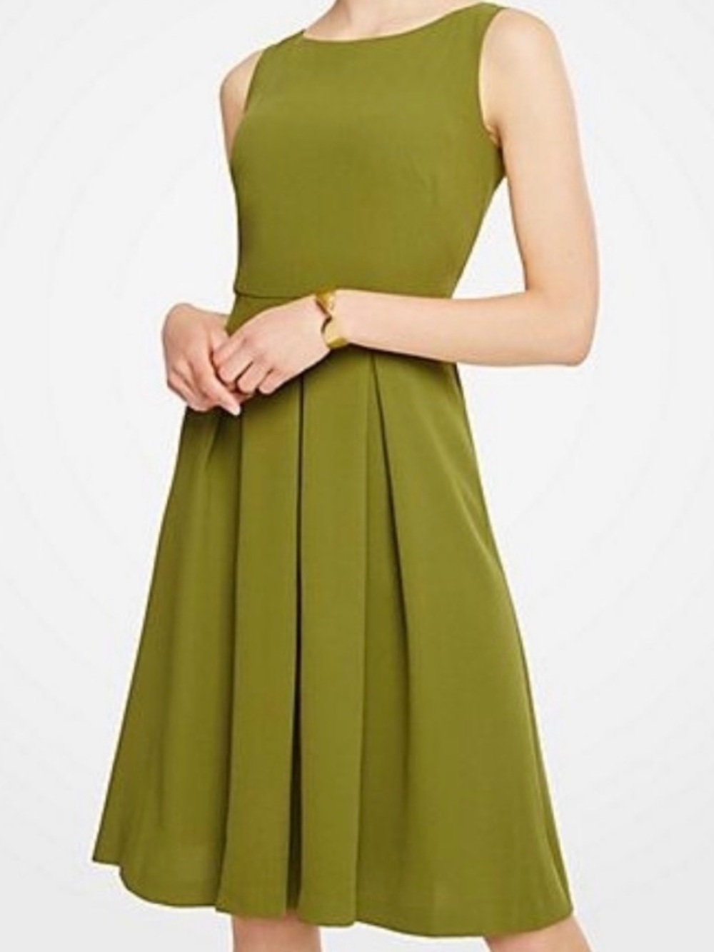 Ann Taylor Pleated A-Line Dress in Banana Palm